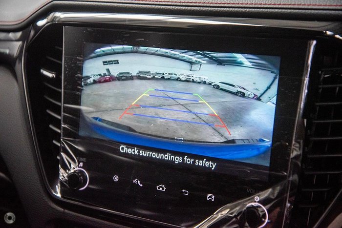 2025 Isuzu D-MAX X-TERRAIN