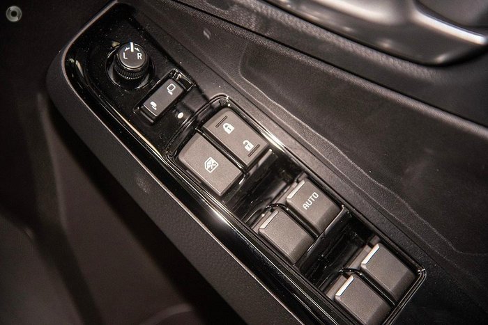 2025 Isuzu D-MAX X-TERRAIN