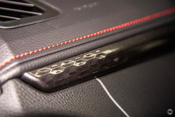 2025 Isuzu D-MAX X-TERRAIN