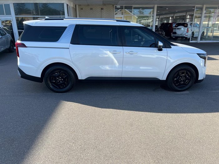 2025 Kia Carnival S