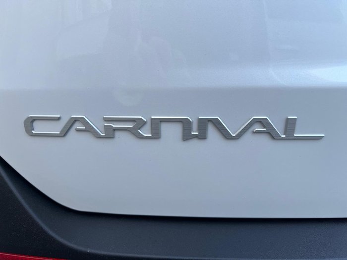 2025 Kia Carnival S
