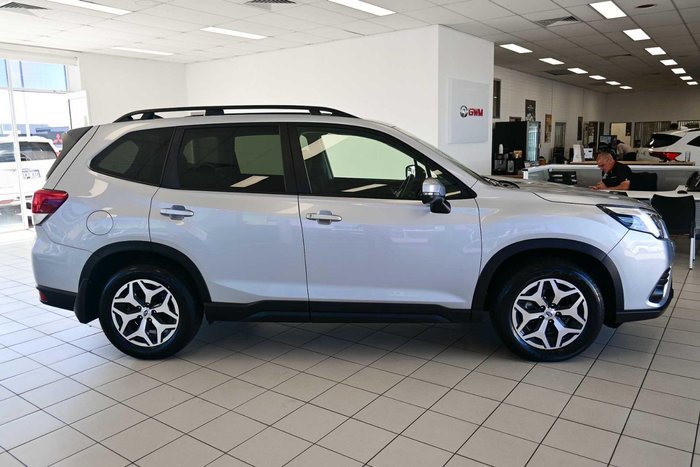 2024 Subaru Forester 2.5i