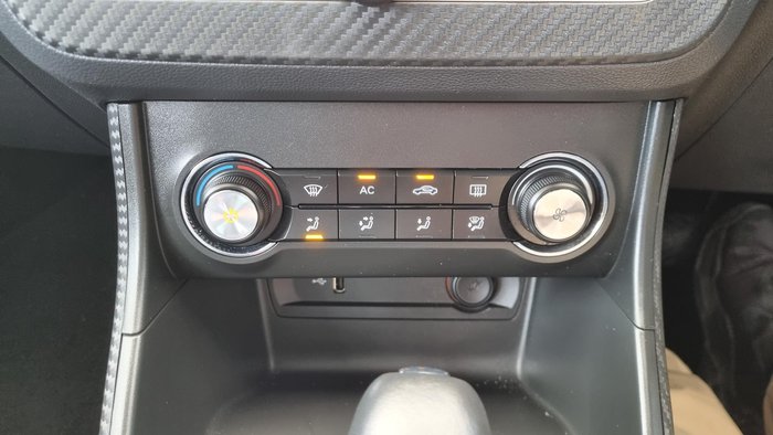 2023 MG ZST Excite
