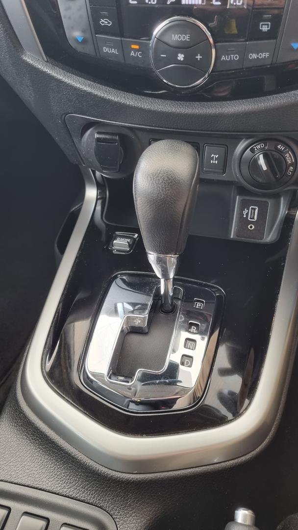 2021 Nissan Navara ST-X