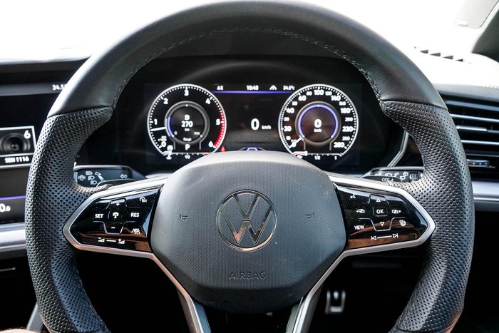 2022 Volkswagen Touareg 210TDI R-Line