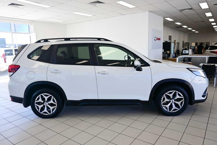 2024 Subaru Forester 2.5i