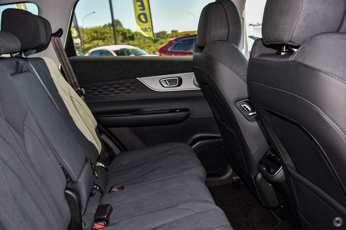 2025 Chery Tiggo 8 Super Hybrid Ultimate