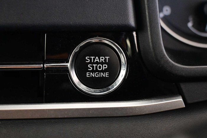 2024 Mitsubishi Outlander LS