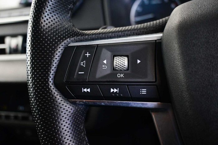 2024 Mitsubishi Outlander LS