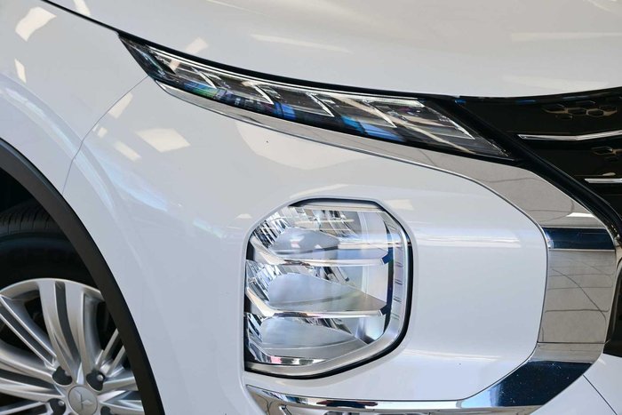 2024 Mitsubishi Outlander LS