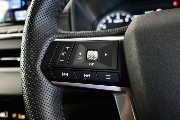 2024 Mitsubishi Outlander LS