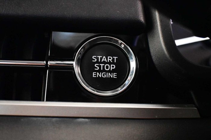 2024 Mitsubishi Outlander LS