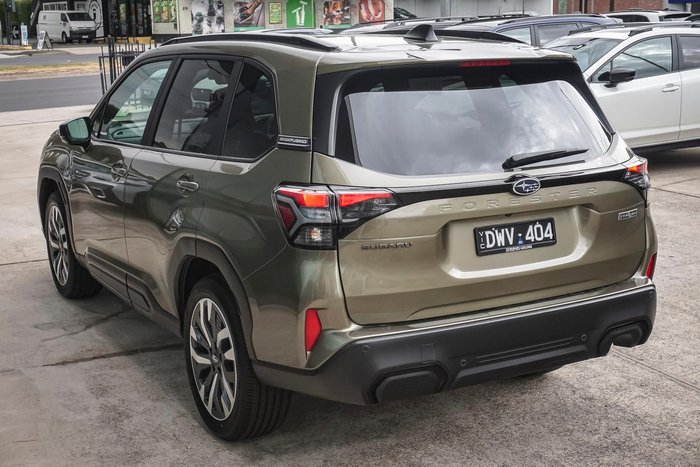 2026 Subaru Forester Hybrid Touring