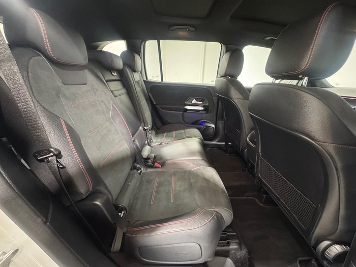 2022 Mercedes-Benz GLB-Class GLB200