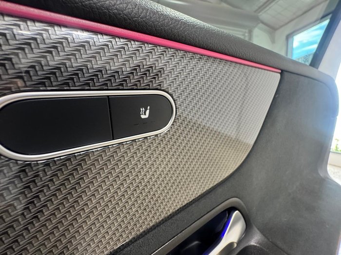 2022 Mercedes-Benz GLB-Class GLB200