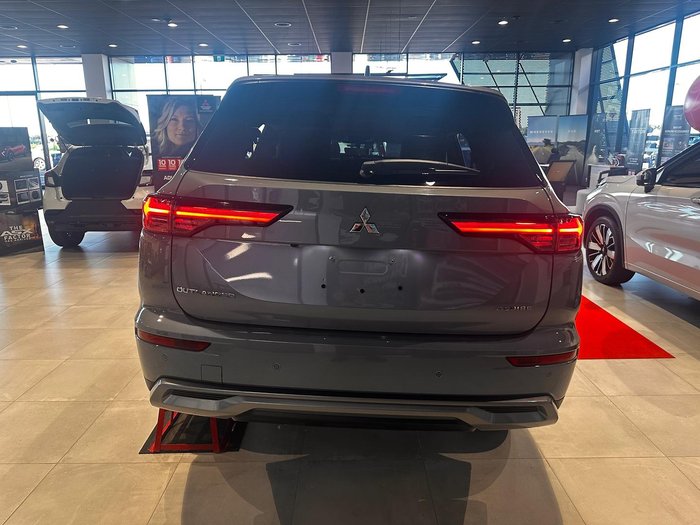 2025 Mitsubishi Outlander Aspire