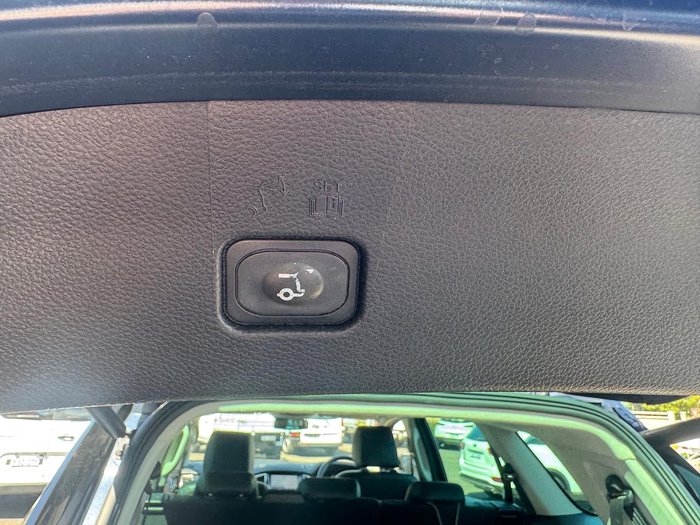 2020 Ford Everest Sport