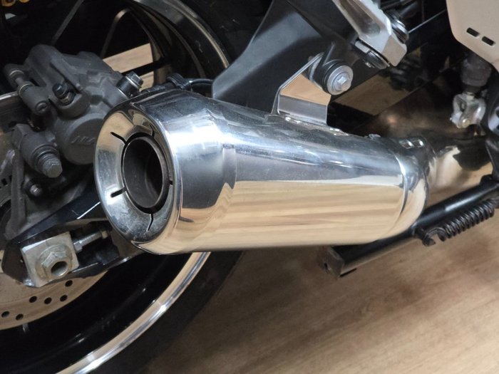 2018 Kawasaki Z900RS (ZR900C) BATTLE GRAY