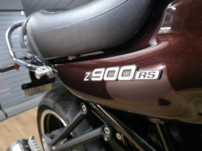 2018 Kawasaki Z900RS (ZR900C) BATTLE GRAY