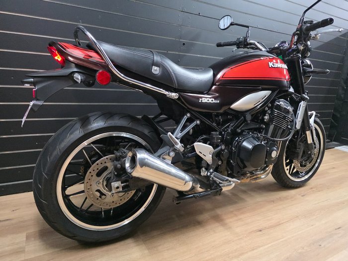 2018 Kawasaki Z900RS (ZR900C) BATTLE GRAY