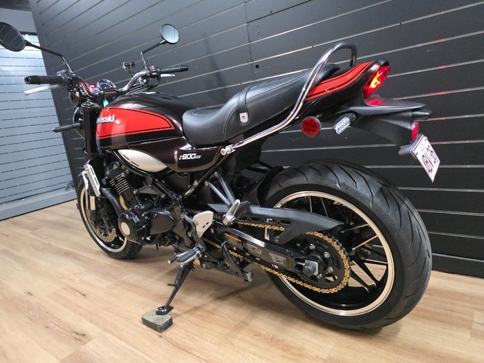 2018 Kawasaki Z900RS (ZR900C) BATTLE GRAY