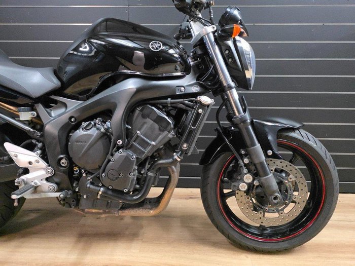 2004 Yamaha FZ6N Black
