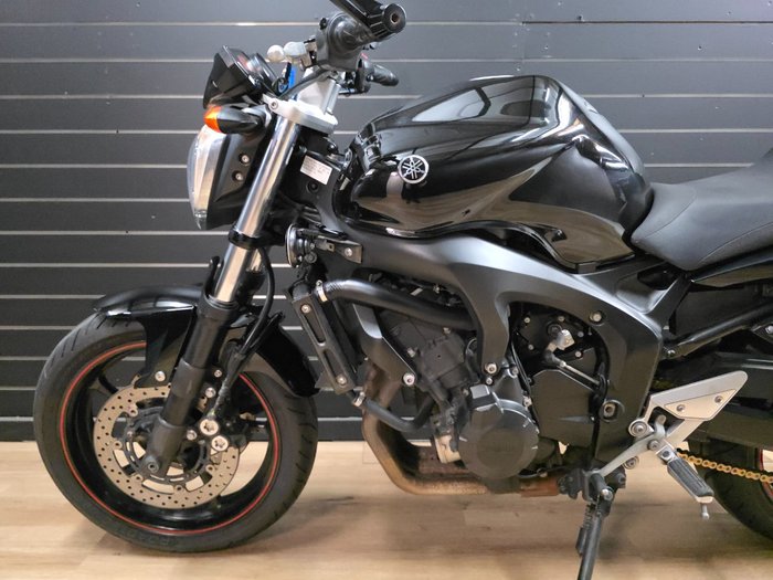 2004 Yamaha FZ6N Black