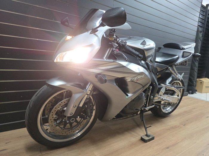 2007 Honda CBR1000RR (FIREBLADE) Black