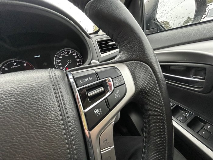 2018 MITSUBISHI PAJERO SPORT GLS