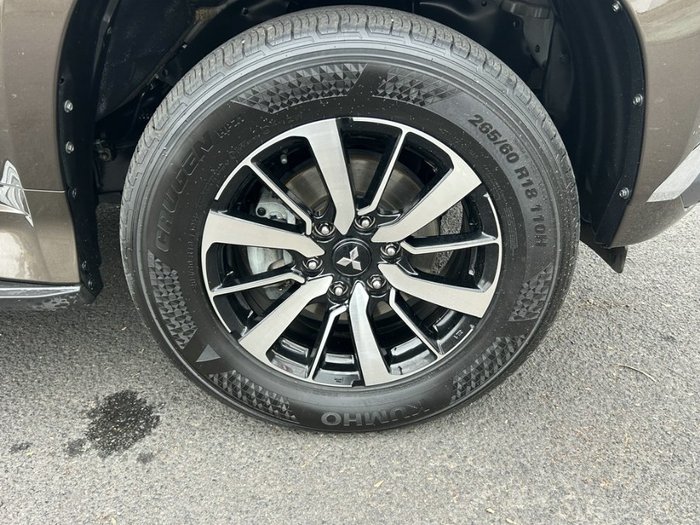 2018 MITSUBISHI PAJERO SPORT GLS