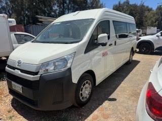2022 Toyota Hiace Commuter GDH322R French Vanilla