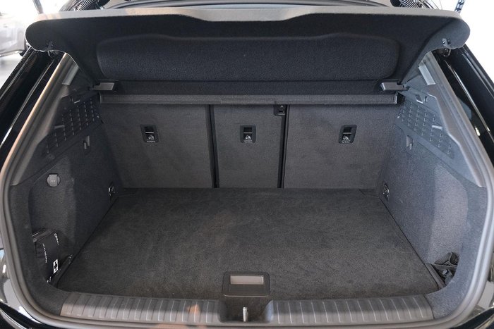 2023 Audi A3 40 TFSI S line