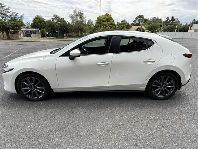 2022 Mazda 3 G20 Evolve