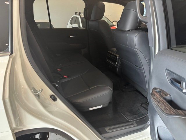 2024 Toyota LANDCRUISER LC300 3.3L V6 DSL VX 7 Seats
