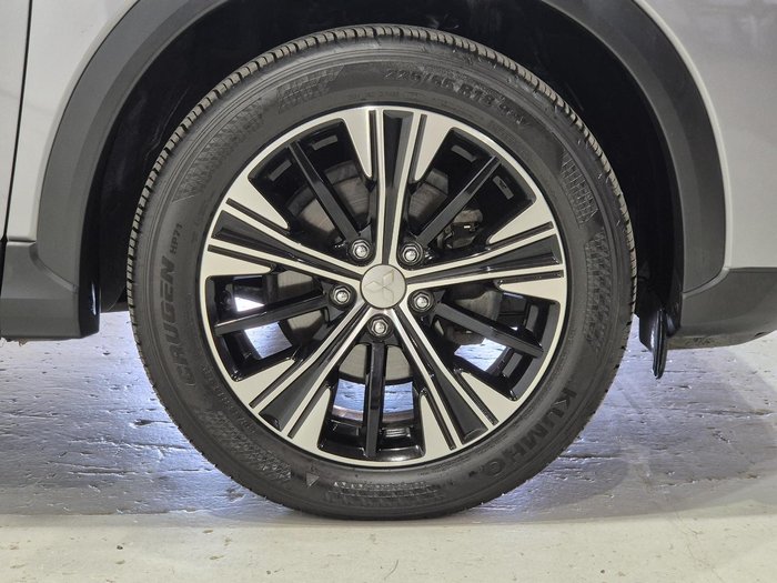 2018 Mitsubishi Eclipse Cross Exceed