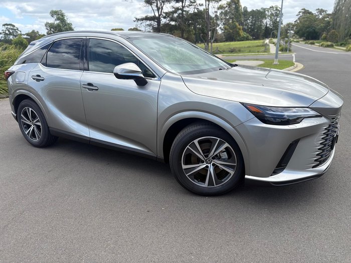 2025 Lexus RX 450h+ Luxury