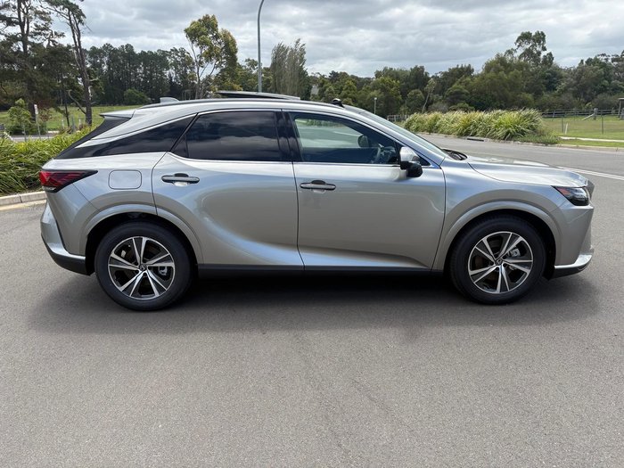 2025 Lexus RX 450h+ Luxury