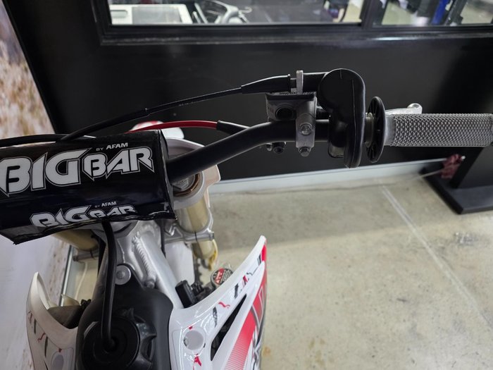 2007 Honda CR250R WHITE