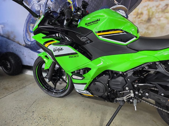 2025 Kawasaki NINJA 500 SE (LAMS) GREEN