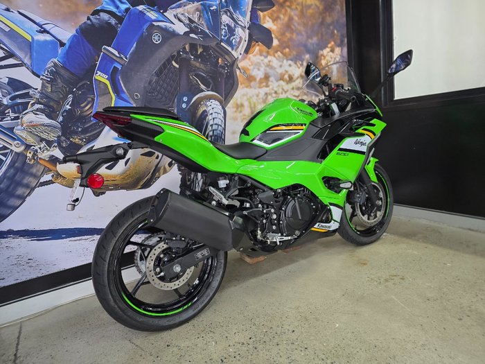 2025 Kawasaki NINJA 500 SE (LAMS) GREEN
