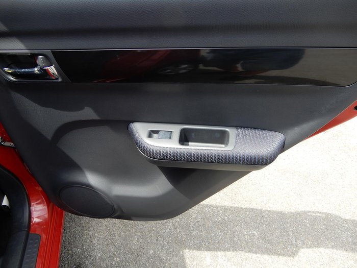 2009 Suzuki Swift RS415 Red