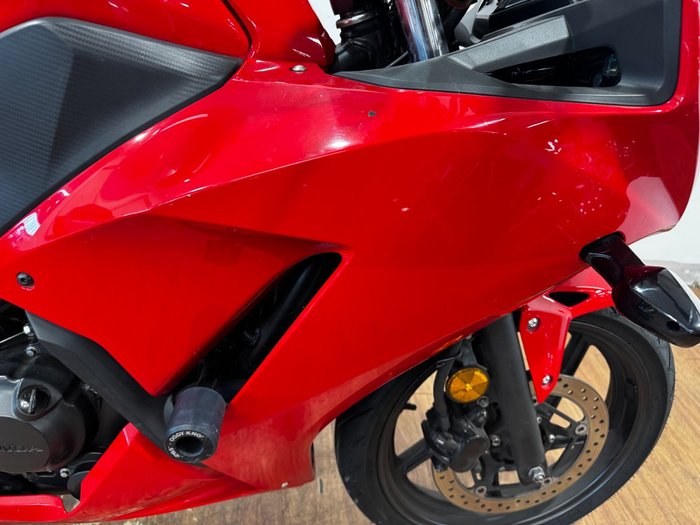 2014 Honda CBR300R (ABS) RED