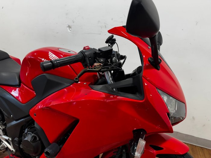 2014 Honda CBR300R (ABS) RED