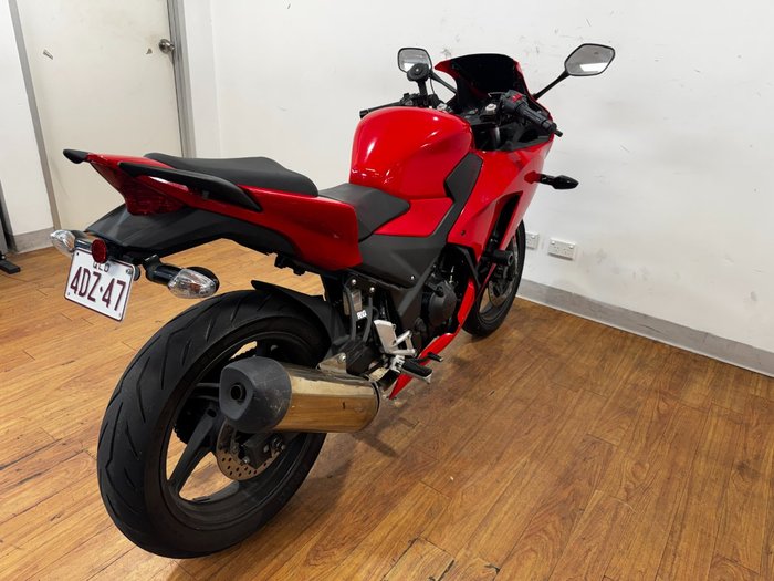 2014 Honda CBR300R (ABS) RED