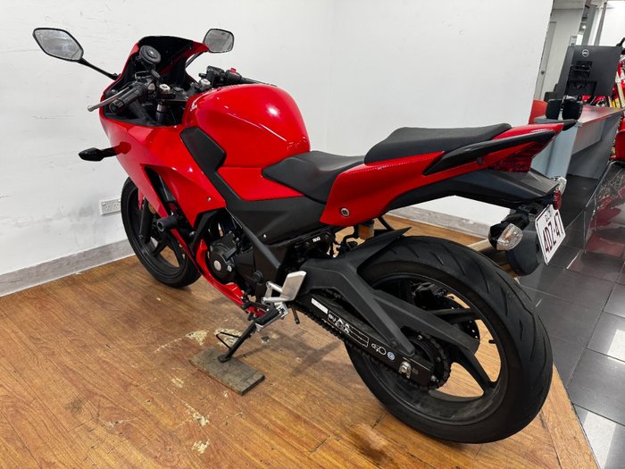 2014 Honda CBR300R (ABS) RED