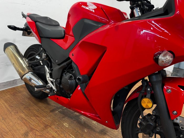 2014 Honda CBR300R (ABS) RED