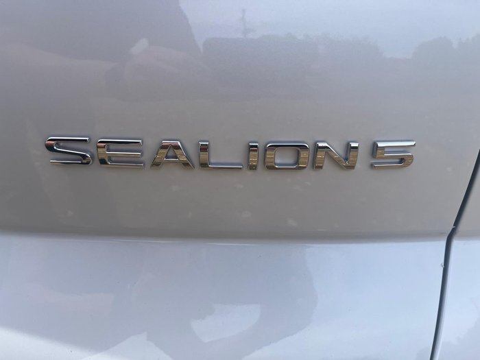 2025 BYD SEALION 5 Essential