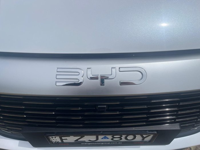 2025 BYD SEALION 5 Essential