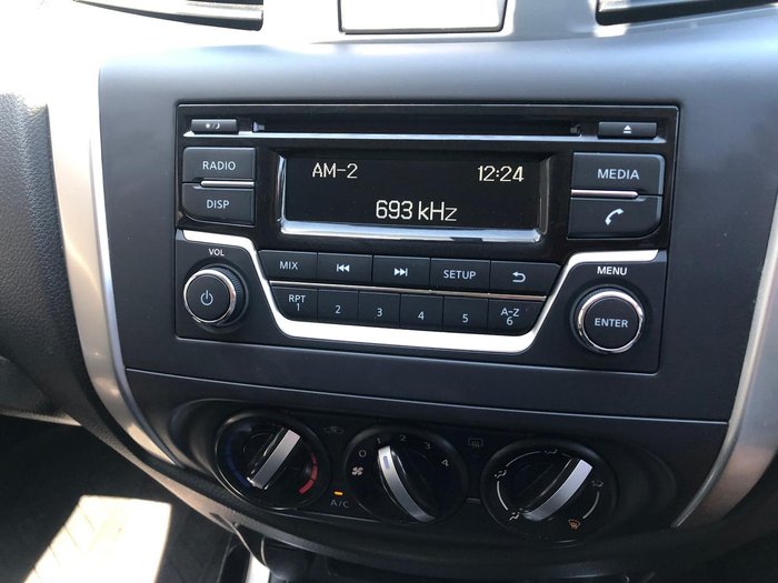 2019 Nissan Navara RX D23 Series 3 4x2 Polar White