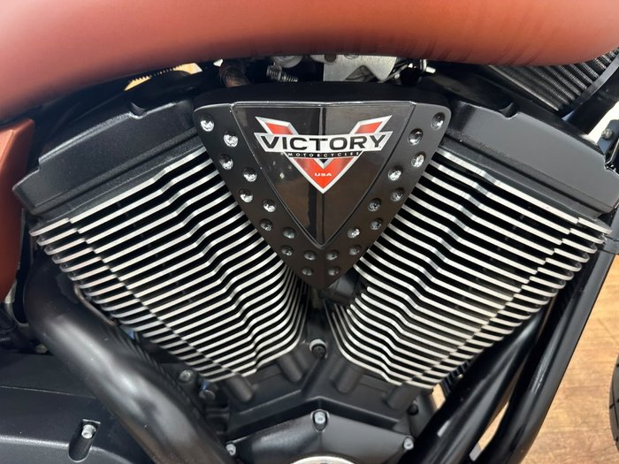 2011 Victory HAMMER BROWN